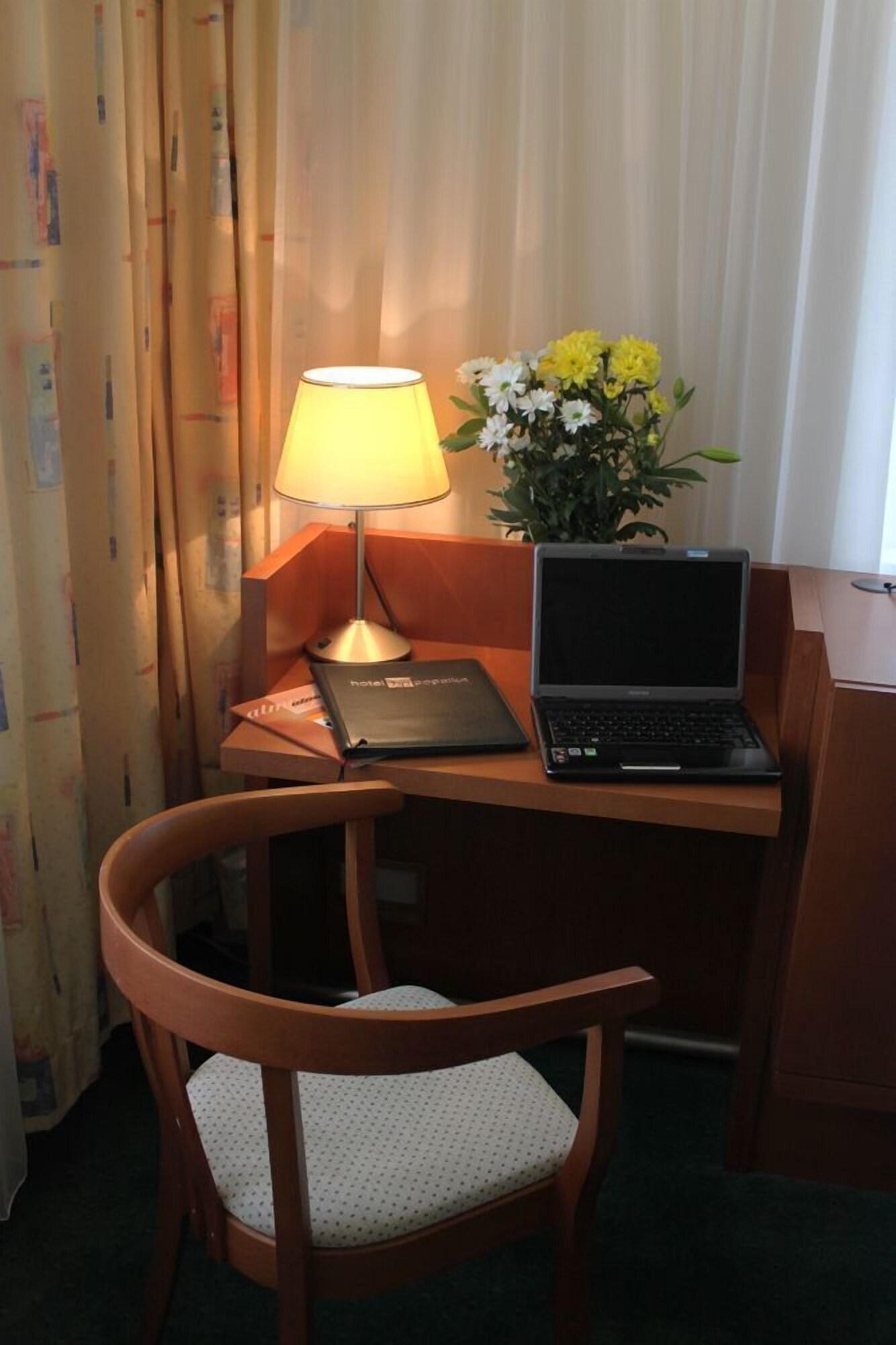 Popelka 4* Prag